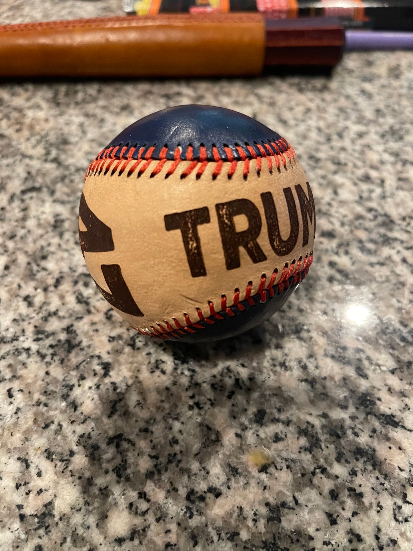 TRUMP Ball 4547